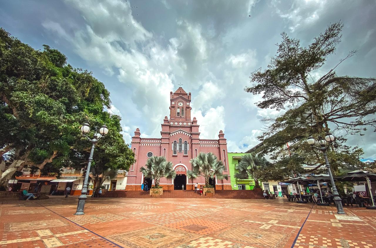 Vista del Parque principal San Carlos Antioquia