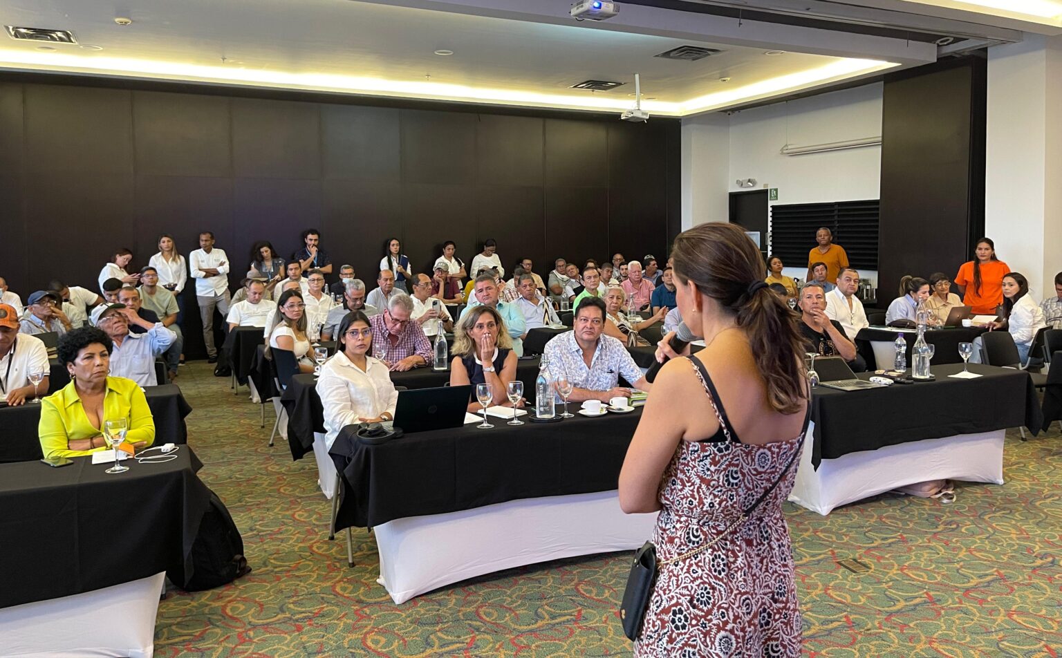 Rueda de negocios del Caribe con ganaderos y propietarios de grandes fincas