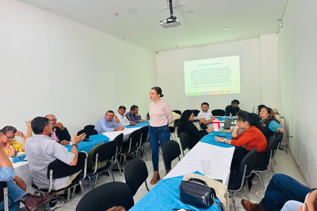 Líderes campesinos en capacitación.