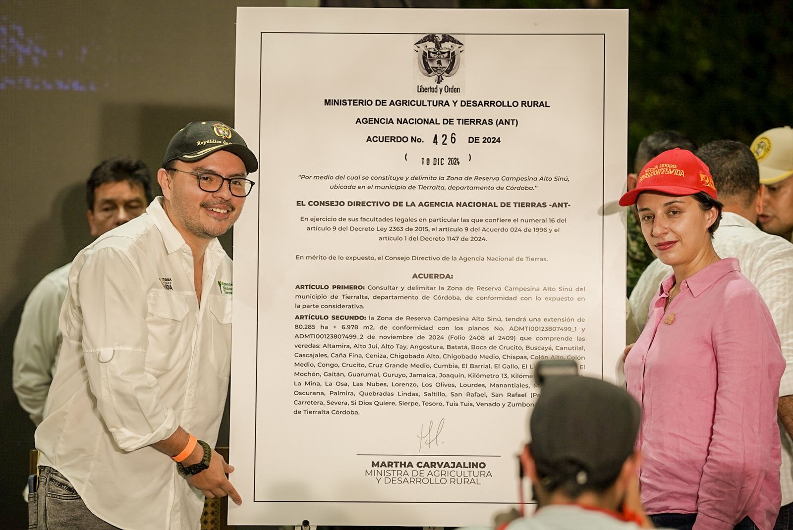 director-ant-y-ministra-agricultura-en-rendicion-de-cuentas-cienaga-de-oro