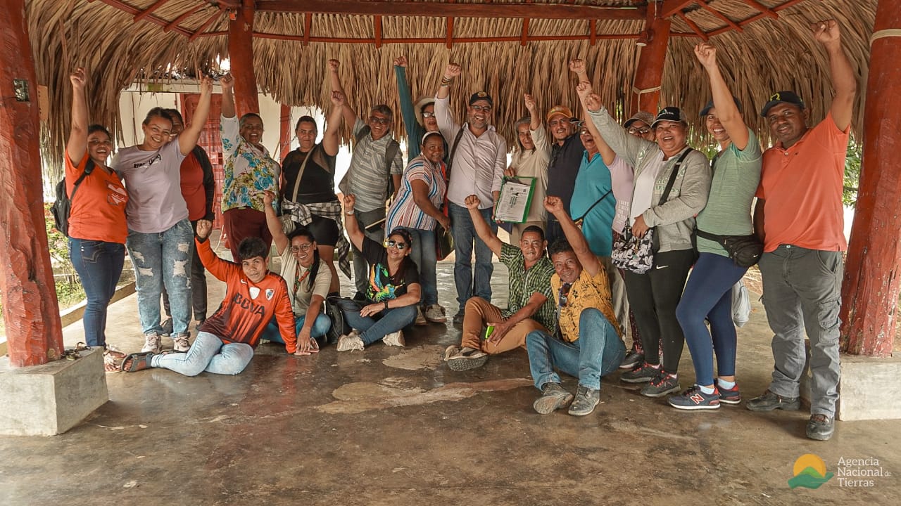 campesinos-de-cordoba-en-entrega-de-tierras