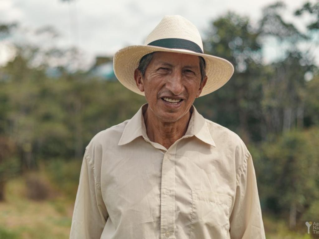 Señor campesino.
