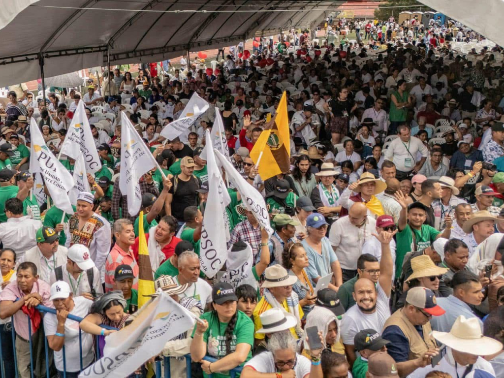 firma-del-pacto-por-la-tierra-y-la-vida-afianza